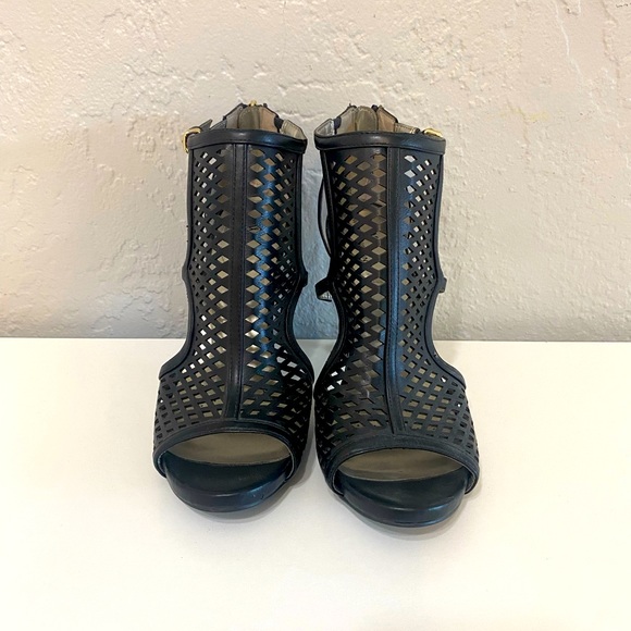 Worthington black heels - Picture 2 of 3